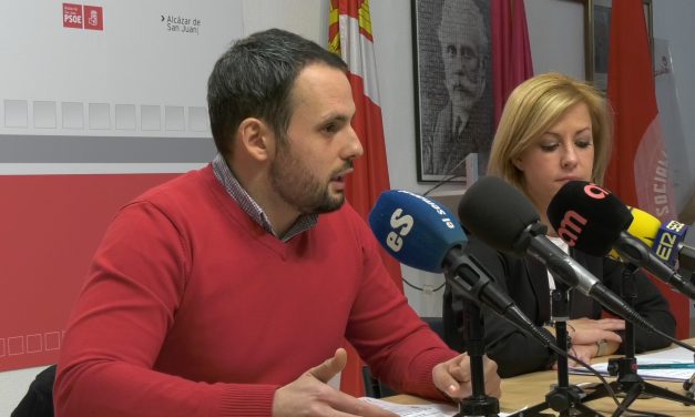 El PSOE critica la abstención de Equo en los plenos del proceso de remunicipalización de Aguas de Alcázar