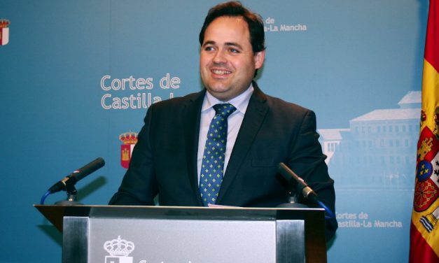 Núñez denuncia que Page y Podemos dan el primer paso para cargarse la caza en Castilla-La Mancha