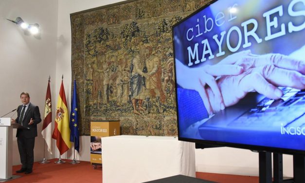El Gobierno de Castilla-La Mancha amplía los centros de mayores con aulas de informática en el objetivo de eliminar la brecha digital