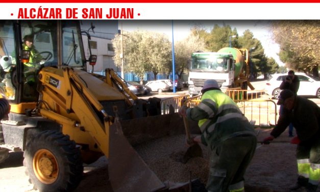 Renovación de cinco mil metros cuadrados del Polígono Industrial Alces a través del III Plan de Asfaltado de Alcázar de San Juan