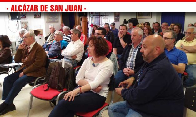En la Asamblea extraordinaria para presentar el Programa Electoral PSOE Alcázar de San Juan