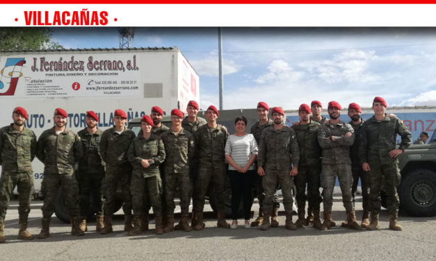 Un grupo de militares de la Academia de Infantería de Toledo llegaron ayer a Villacañas
