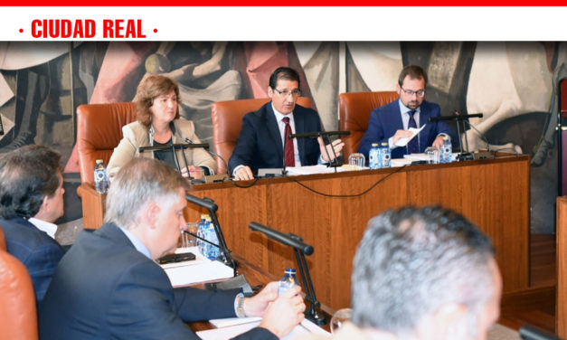 El Pleno aprueba 1.057.000 euros para la realización de obras en 44 pueblos de la provincia