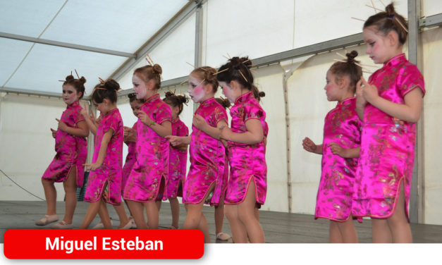 Más de 350 niños migueletes protagonizaron el quijotesco Desfile Infantil de Carnaval