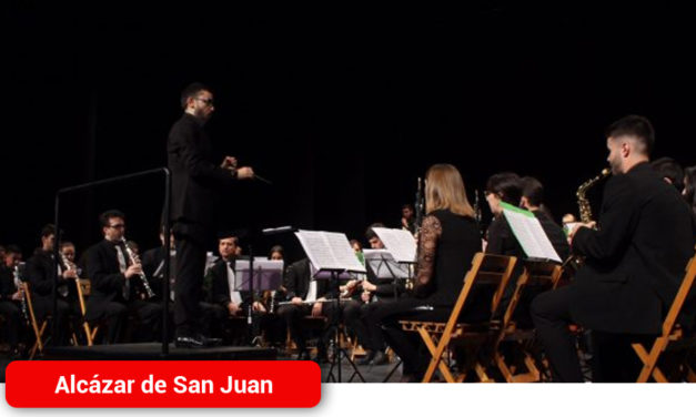 El Ayuntamiento de Alcázar de San Juan, en colaboración con las bandas de música de Alcázar, organiza para estos días de confinamiento: “Escenarios de Balcón”