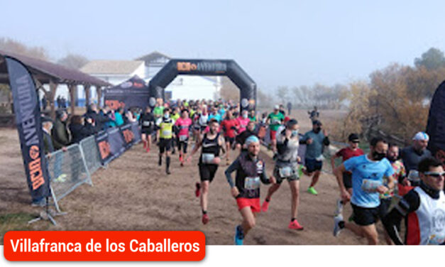 Más de cien corredores recorren 18.000 varas en las Lagunas de Villafranca apostando por estos humedales manchegos