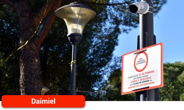 El Ayuntamiento restringe el acceso de vehículos a la Plaza de España