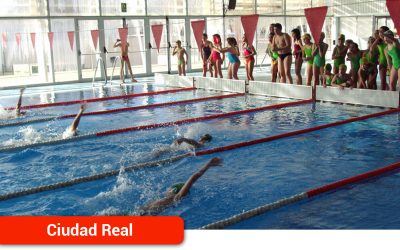 La Diputación financia con 40.000 euros escuelas de natación en los pueblos de la provincia