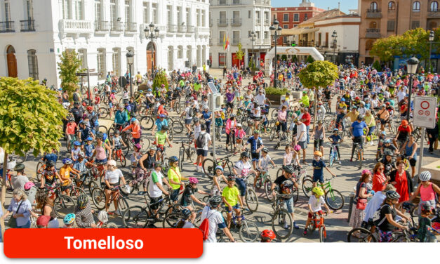 Mil quinientas bicicletas participan en el Día de la Bici