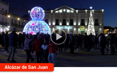 Alcázar de San Juan ilumina sus calles con los colores de la Navidad