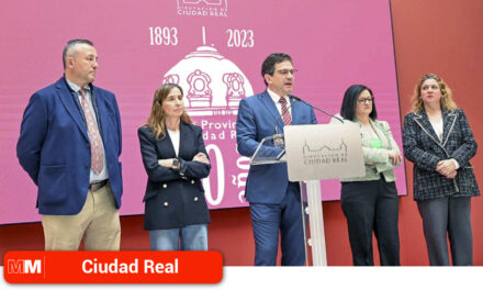 Valverde anuncia los actos institucionales con motivo del 130 aniversario del Palacio de la Diputación