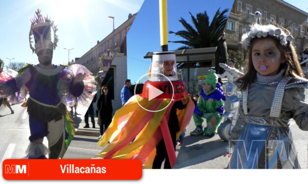 Trolls, extraterrestres, habitantes de Atlantis o Martinica visten las calles de carnaval