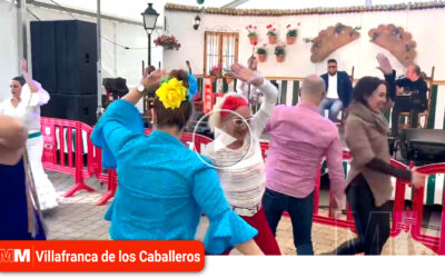 Flamenco, pescaito, rebujito y buen ambiente en la primera Feria de Abril