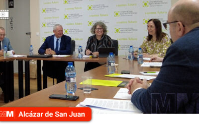 La consejera de Desarrollo Sostenible visita la sede de Cooperativas Agro-alimentarias Castilla-La Mancha